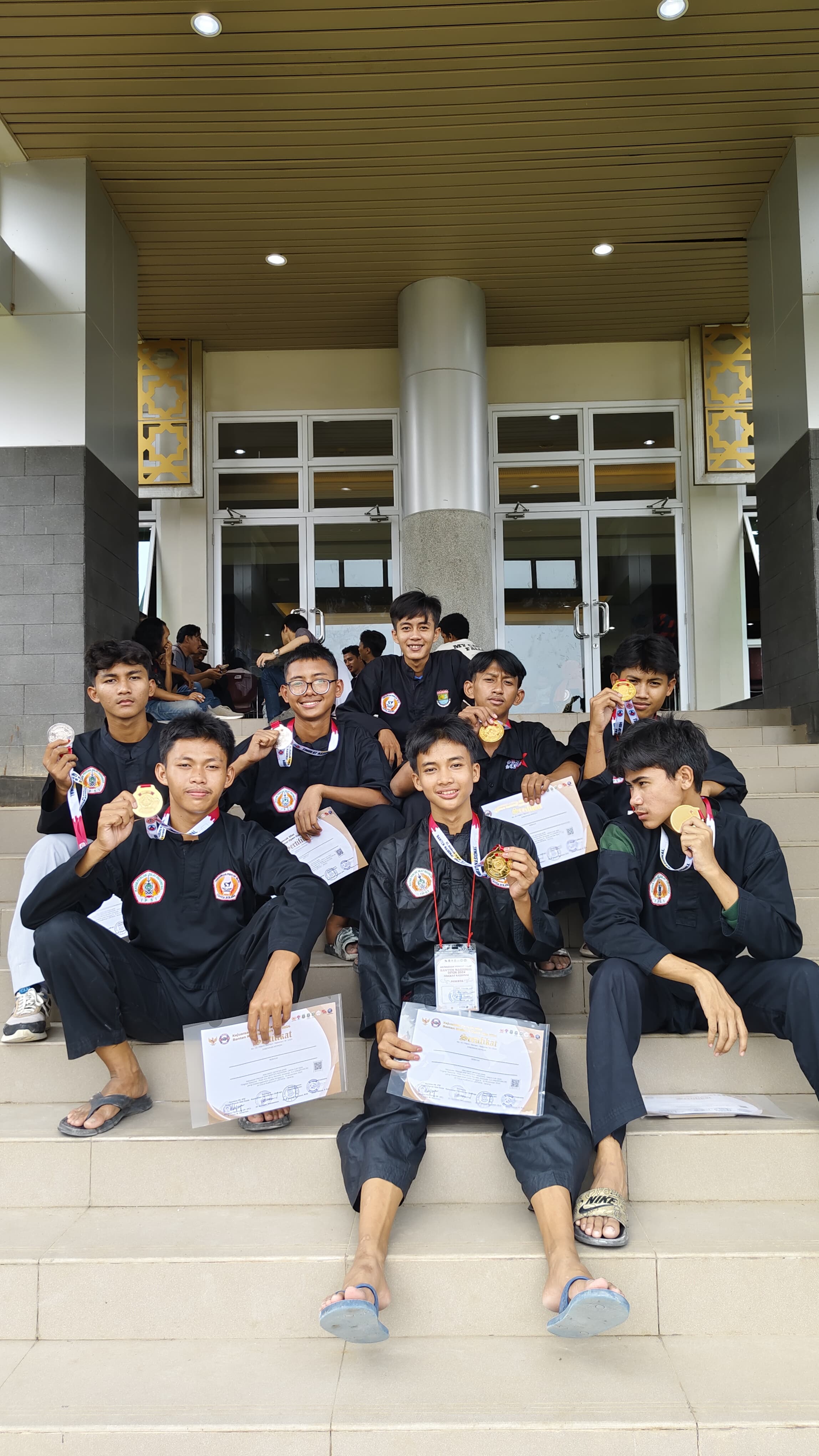 Tim Pencak Silat MAN 3 Tangerang Raih 9 Medali Emas dan 7 Medali Perak di Ajang Kapolda Cup, Banten Open Tingkat Nasional