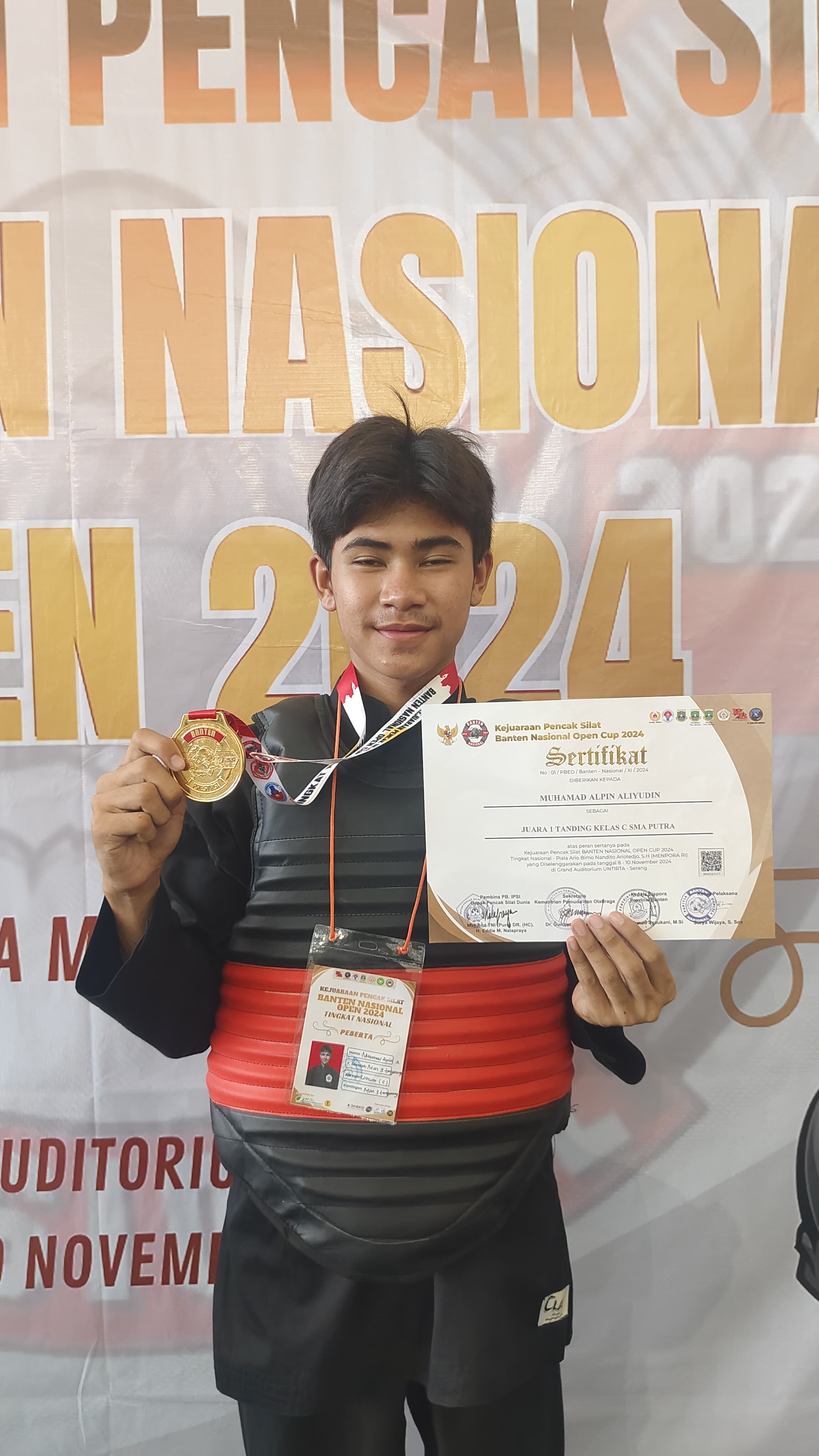 Tim Pencak Silat MAN 3 Tangerang Raih 9 Medali Emas dan 7 Medali Perak di Ajang Kapolda Cup, Banten Open Tingkat Nasional