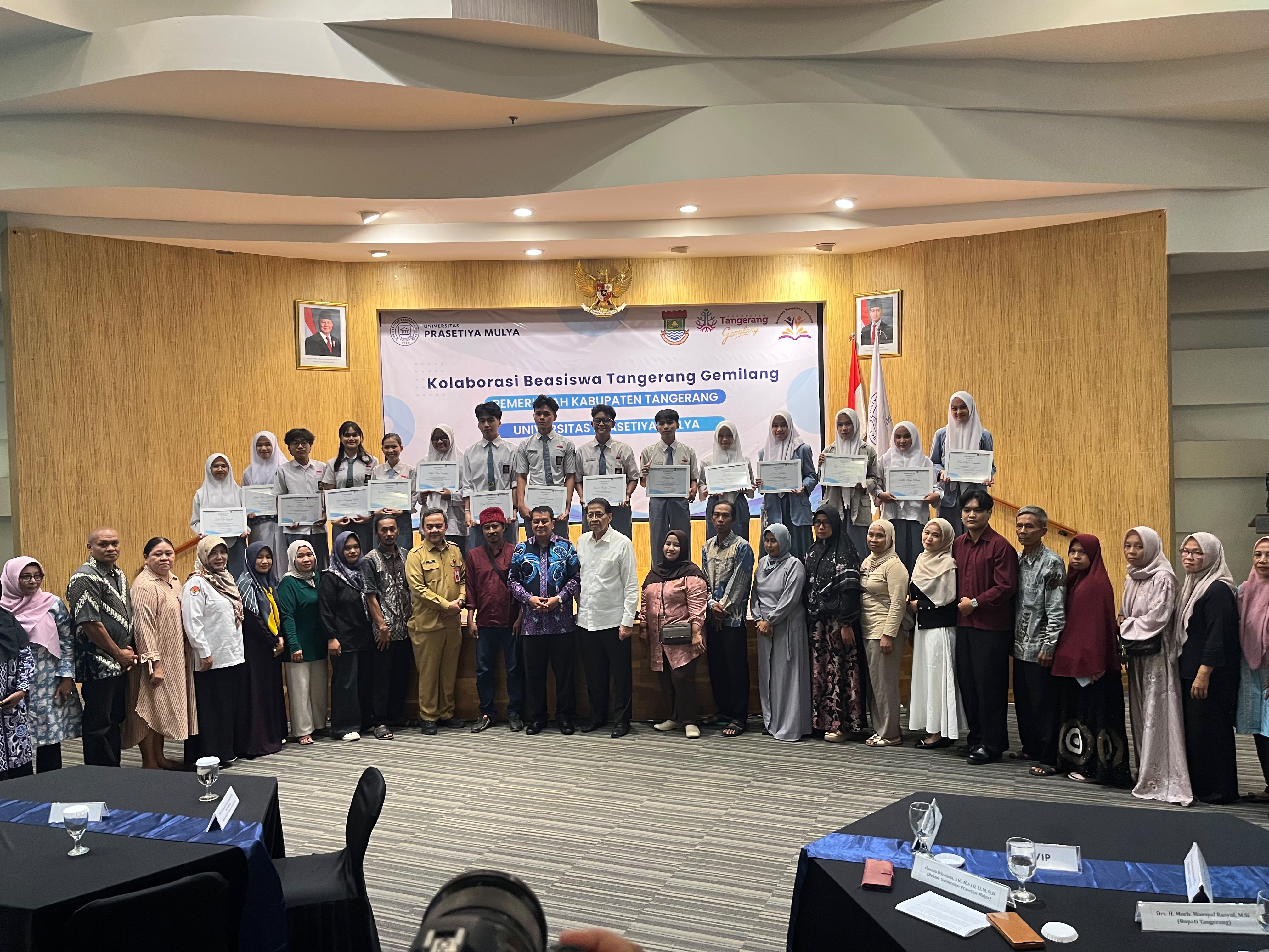 Perkuat Sinergi Pendidikan, Kepala MAN 3 Tangerang Hadiri Penandatanganan PKS Beasiswa Tangerang Gemilang di Universitas Prasetiya Mulya