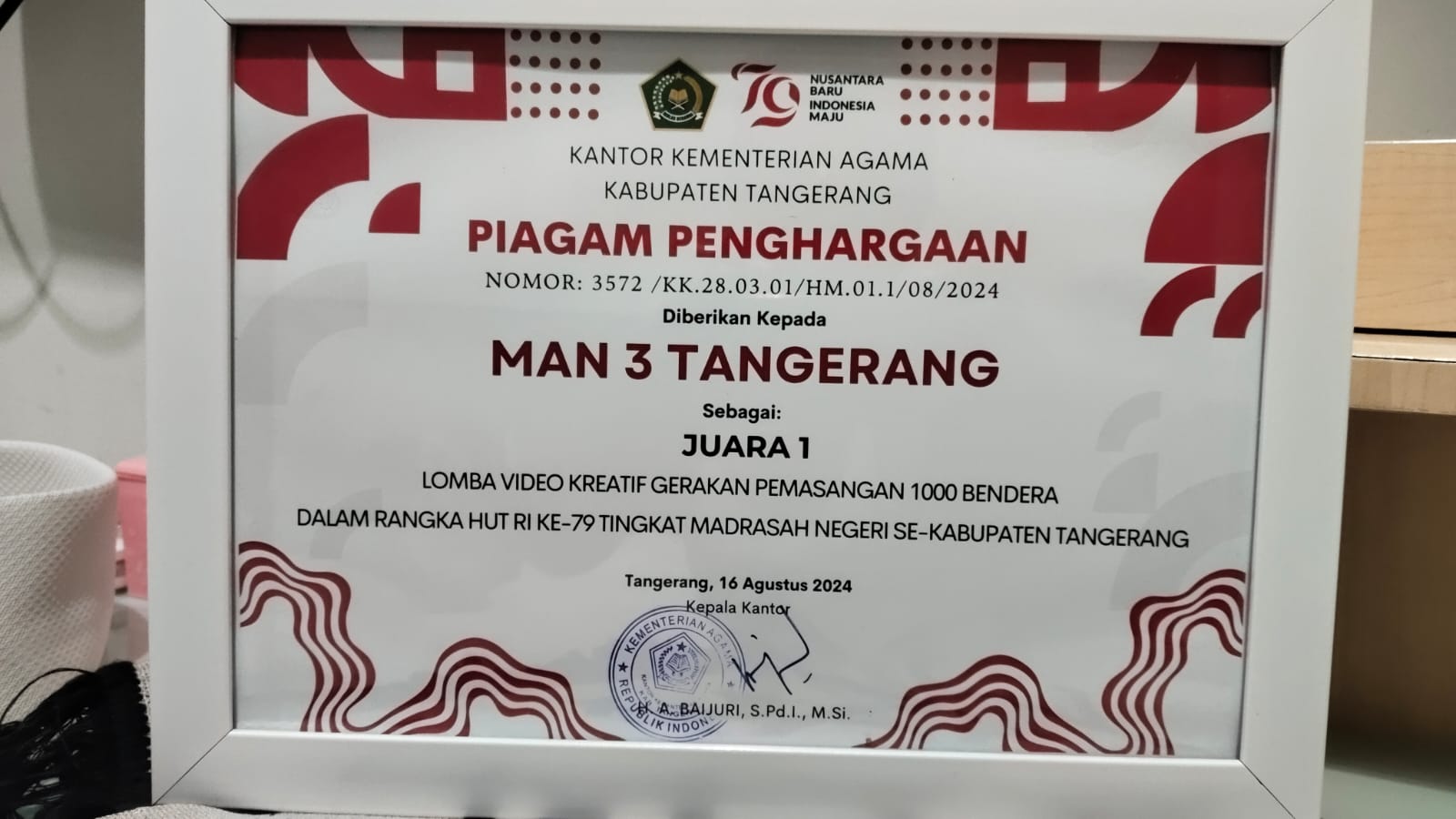 Gambar Keajaiban di H-1: MAN 3 Tangerang Raih Juara Pertama Lomba Video Kreatif Pemasangan 1000 Bendera!